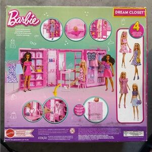 NIB Barbie Dream Closet Playset w/ Accessories Pink Wardrobe Storage Fashion Set